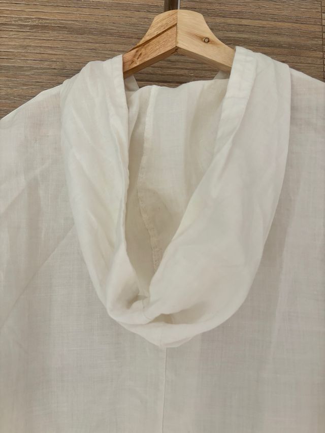 Sobrecamisa blanca de lino