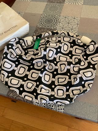 Bolso Benetton blanco y negro