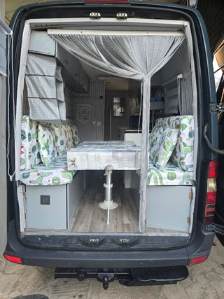 Mercedes-Benz Sprinter 2009