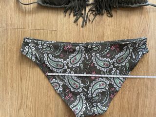Bikini triángulo flecos relleno T.38/40
