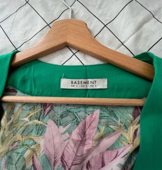 Kimono Basement verde estampado