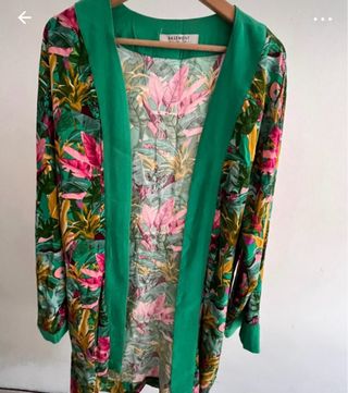 Kimono Basement verde estampado