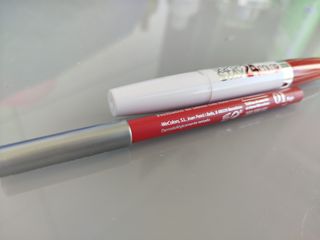 Maybelline Super Stay 24 Color con lapiz