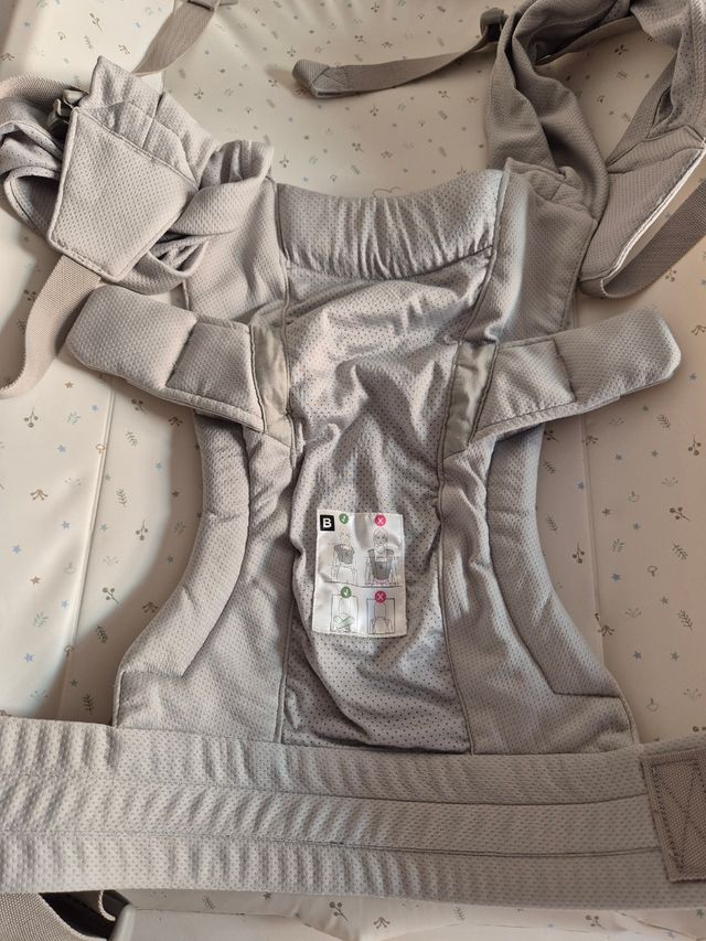 Ergobaby Embrace: Portabebés Recién Nacido