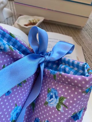 Funda libros - Lila con flores