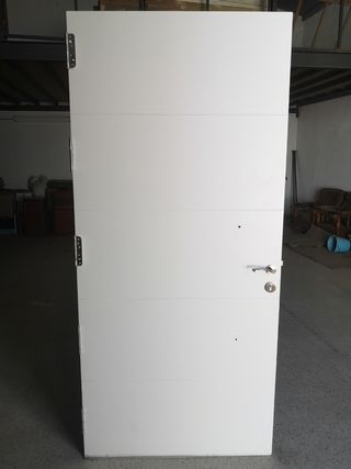 Puerta exterior roble maciza blanca