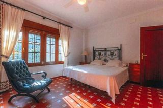Chalet en venta en Sanlúcar la Mayor