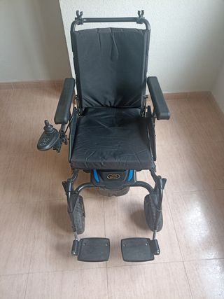 Silla eléctrica QUICKIE Q200 R