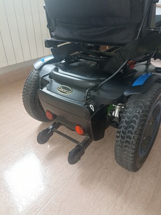 Silla eléctrica QUICKIE Q200 R