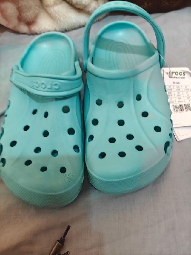 Zuecos Crocs T40 - Azul Cielo