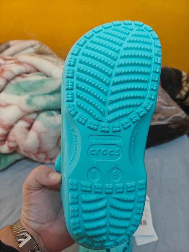 Zuecos Crocs T40 - Azul Cielo