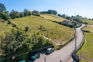 Terreno en venta en Roces Sur en Gijón