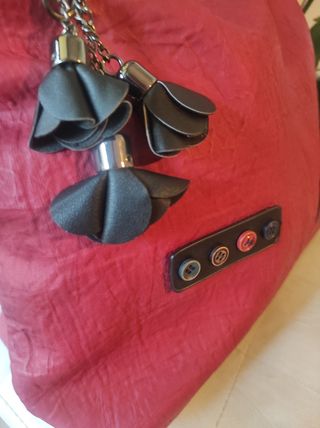 Borsa rossa a tracolla mai usata!