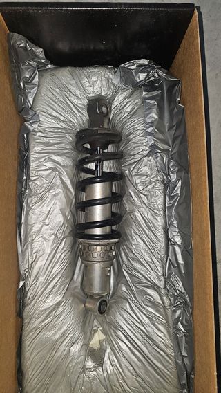 Amortiguador Moto FZ1 - Suspensión