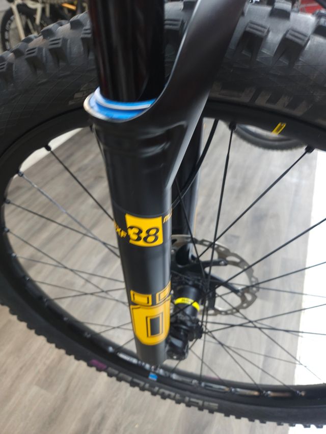 Mondraker Crafty XR Carbon