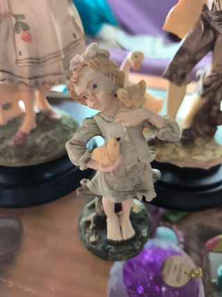 3 Figuras Ceramica Niñ@s