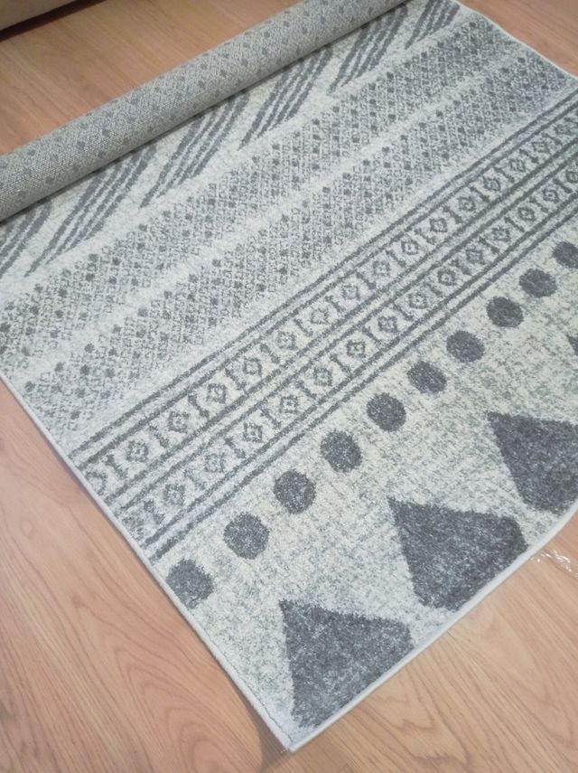 Alfombra moderna beige y gris