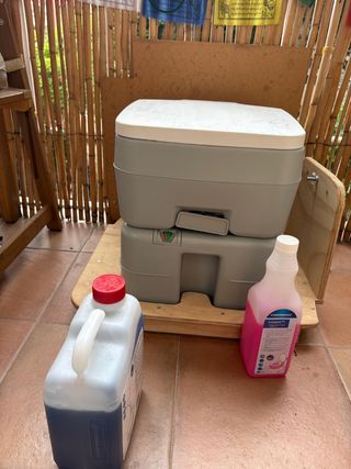 WC quimico portátil para furgoneta camper.