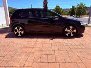 Volkswagen Golf 2005