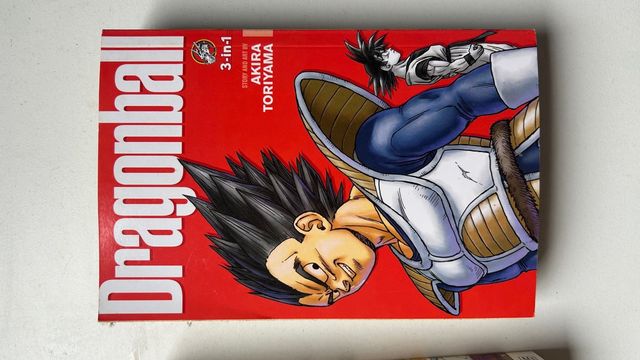Dragon Ball (3-in-1 Edition), Vol. 8: Includes ...