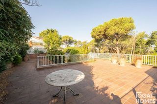 Terreno en venta en La Floresta - Les Planes en Sant Cugat del Vallès