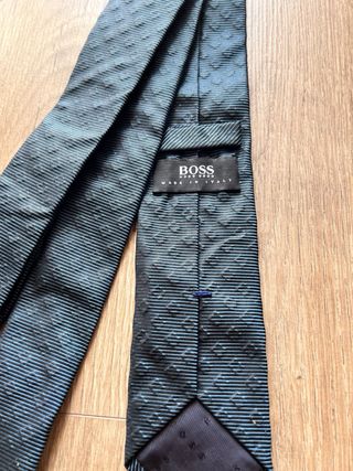 Corbata BOSS Nueva 