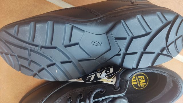 Zapatos de trabajo FAL negros