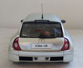 Renault Clio V6 Phase 2 1/18 Ottomobile OT842