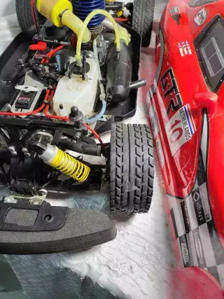 Bycmo 1/7 4wd: Telaio e Carrozzeria