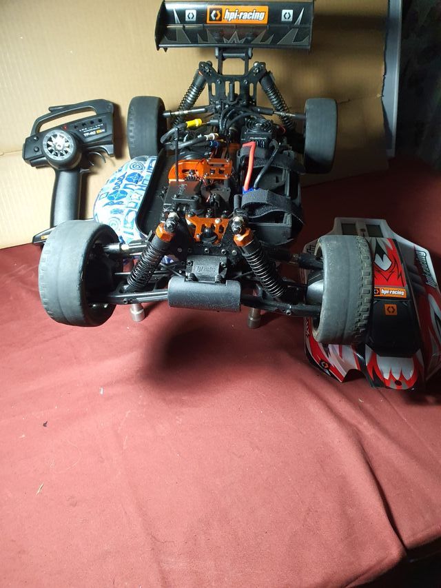 HPI Trophy 6s: Auto RC potente