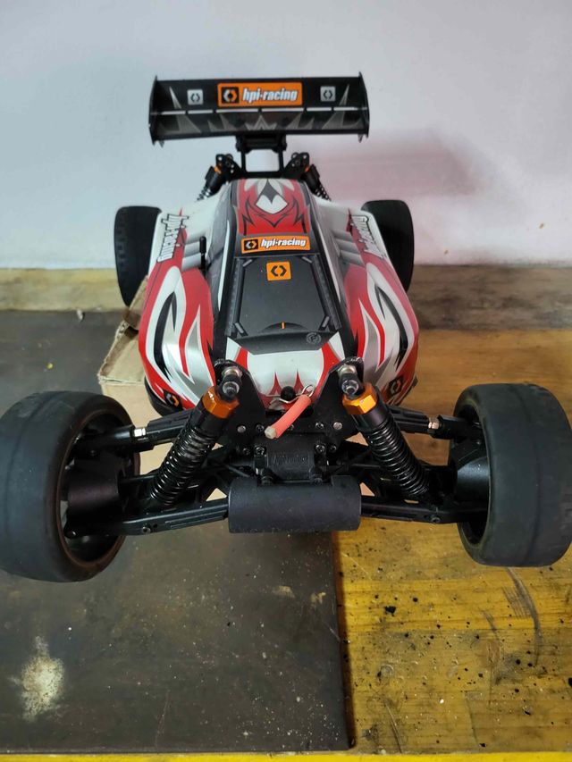 HPI Trophy 6s: Auto RC potente