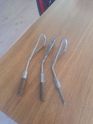 2 Tasselli espansione con gancio