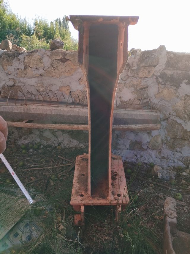 Ripley Retroexcavadora usada