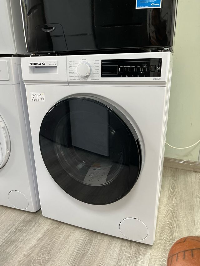 Lavadora Princess 8kg A - 300€