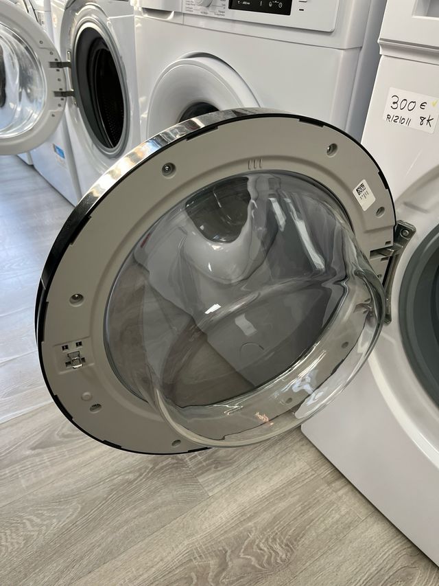 Lavadora Princess 8kg A - 300€