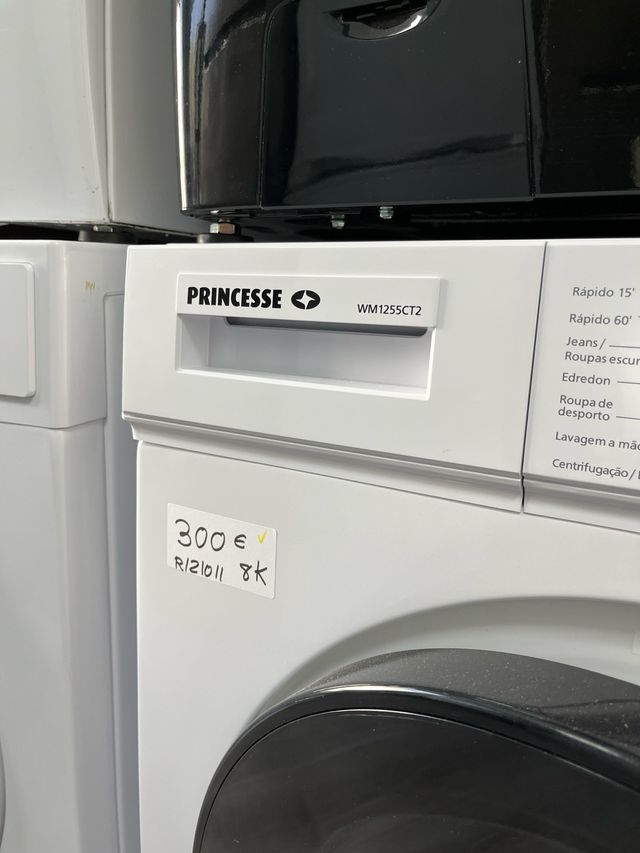 Lavadora Princess 8kg A - 300€