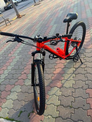 Bicicleta montaña 29" roja