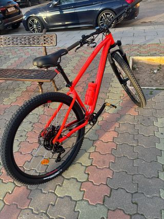 Bicicleta montaña 29" roja