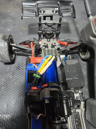 Traxxas Erevo 1/16: Completo