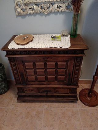 Mueble recibidor madera maciza