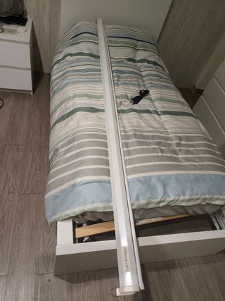 Proyector Optoma + Pantalla