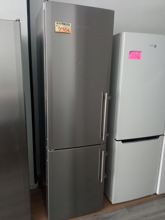 Nevera Liebherr 2m - 450€