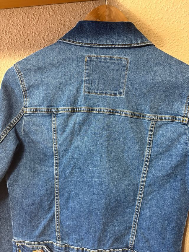 Cazadora vaquera Stradivarius S