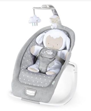 Hamaca Bebé Ingenuity con vibración y melodías 