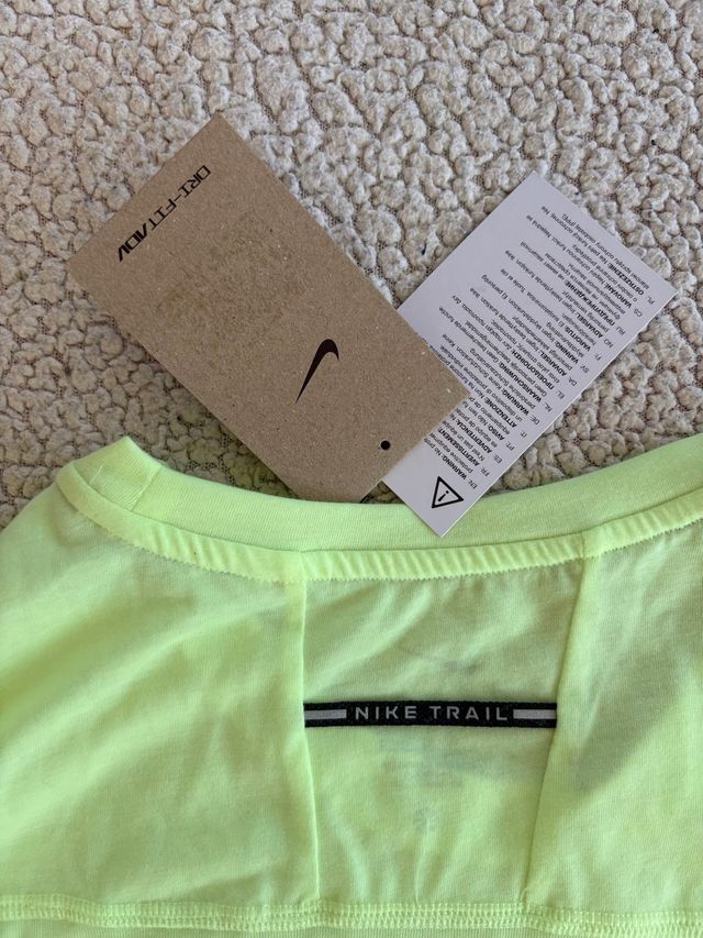 Camiseta Nike Trail Dri-Fit 365