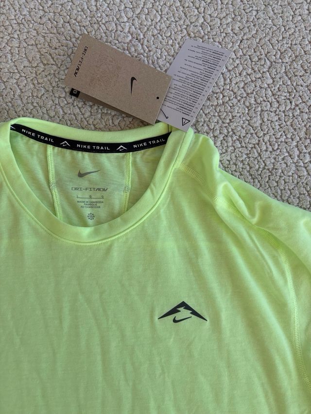 Camiseta Nike Trail Dri-Fit 365