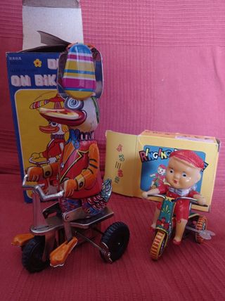 Set di giocattoli in latta