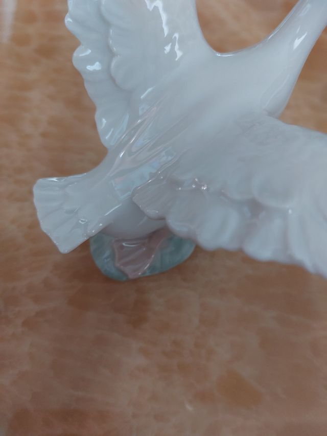 Figura porcelana Lladró pájaro