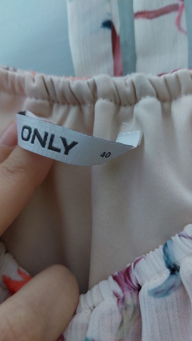 Vestido ONLY floral L-40