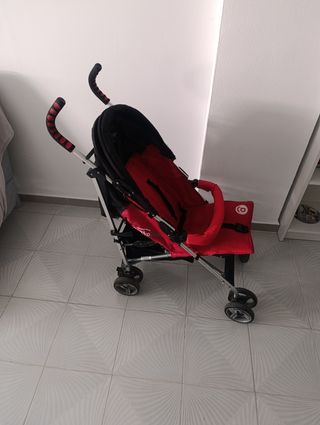 Carrito bebé paseo ligero rojo